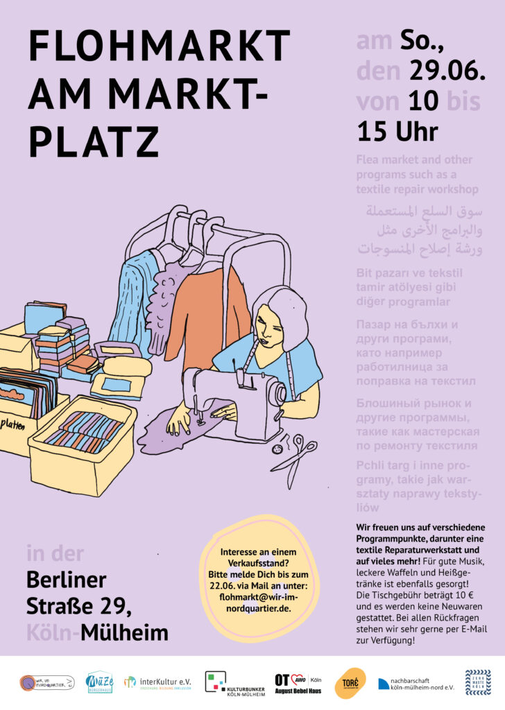 Plakat mit einer Illustration einer Frau, die an einer Nähmaschine arbeitet, umgeben von typischen Flohmarktartikeln wie Kleidung, Geschirr und Dekoration.